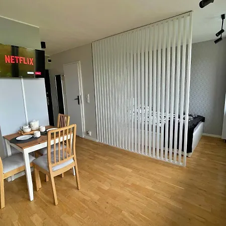 Szucha 27 - Royal Lazienki Flat דירה ורשה